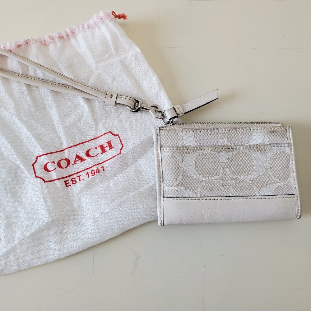 Coach coin wallet